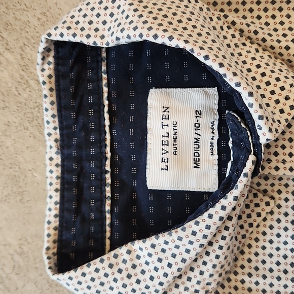 Diamond Circle Pattern Boys Long Sleeved Dress Shirt Size Medium 10/12 - Picture 2 of 7